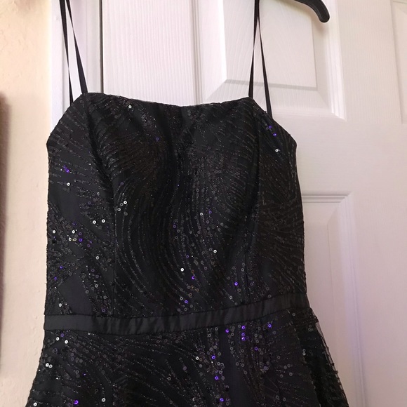 Evening Dress - Picture 4 of 4